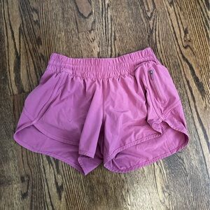 Lululemon Tracker Short Size 8 Pink